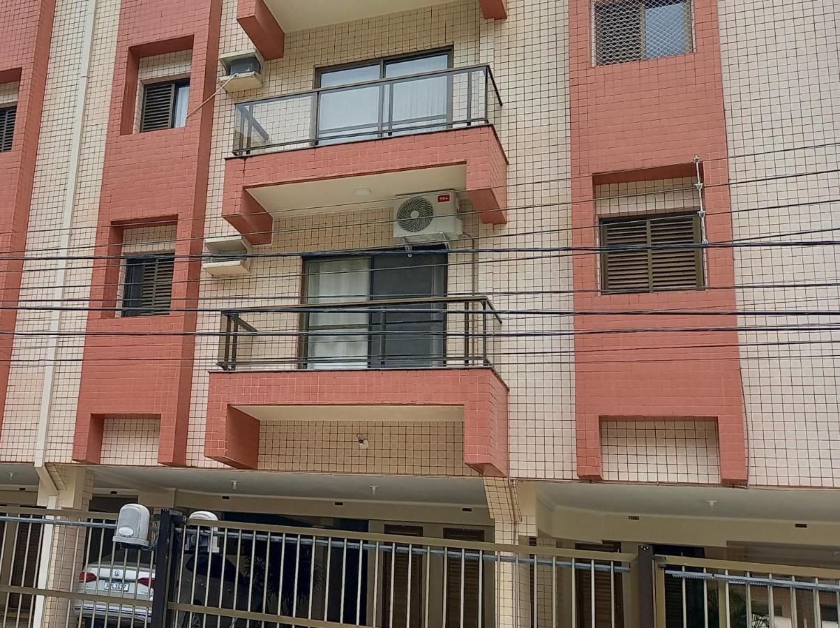 Apartamento Climatizado A 150 Metros Da
